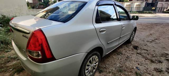 https://images10.gaadi.com/usedgaadi-sellcar/UsedCar/e53b6c7ea/2d0b7dc1-d9db-4dd3-9b14-0a216abe79f6.jpg?imwidth=6401
