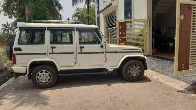 https://images10.gaadi.com/usedgaadi-sellcar/UsedCar/e53b9f34a/a766a644-ac10-448c-ba62-70a331a6b2ec.jpg?imwidth=6401