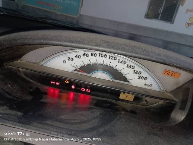 https://images10.gaadi.com/usedgaadi-sellcar/UsedCar/e53bb14aa/dfaa957a-63d4-4659-8b1d-91643c43eedf.jpg?imwidth=6401