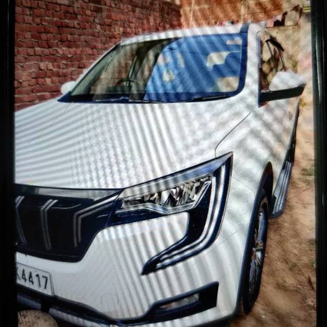 https://images10.gaadi.com/usedgaadi-sellcar/UsedCar/e53c9ffaa/6861f635-ea7a-475b-9463-553ca48aa707.jpg?imwidth=6400