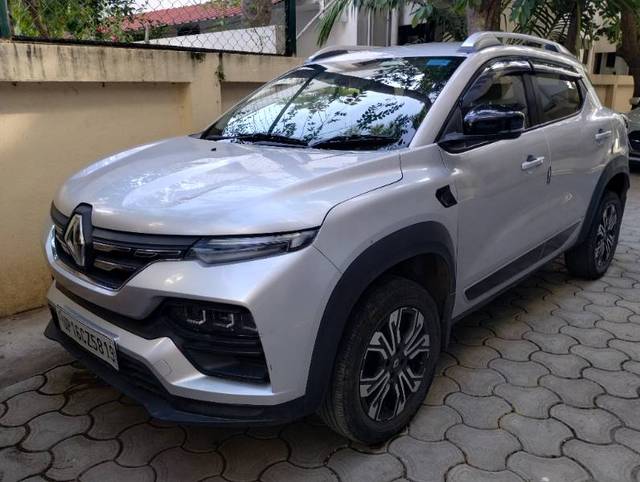 https://images10.gaadi.com/usedgaadi-sellcar/UsedCar/e53cbe61a/d1a2d017-4aeb-42d8-a612-d58ca0d2deef.jpg?imwidth=6400
