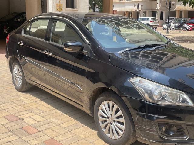 https://images10.gaadi.com/usedgaadi-sellcar/UsedCar/e53cca0da/12c49ffa-884e-40d8-bb74-f2889cffd70b.jpeg?imwidth=6401