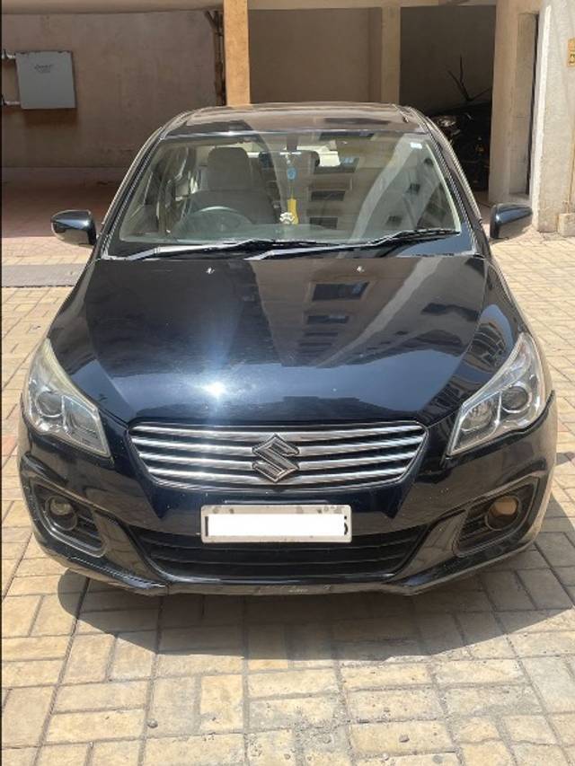 https://images10.gaadi.com/usedgaadi-sellcar/UsedCar/e53cca0da/82063e35-fa3b-477f-82a1-29595b0b9f14.jpeg?imwidth=6400