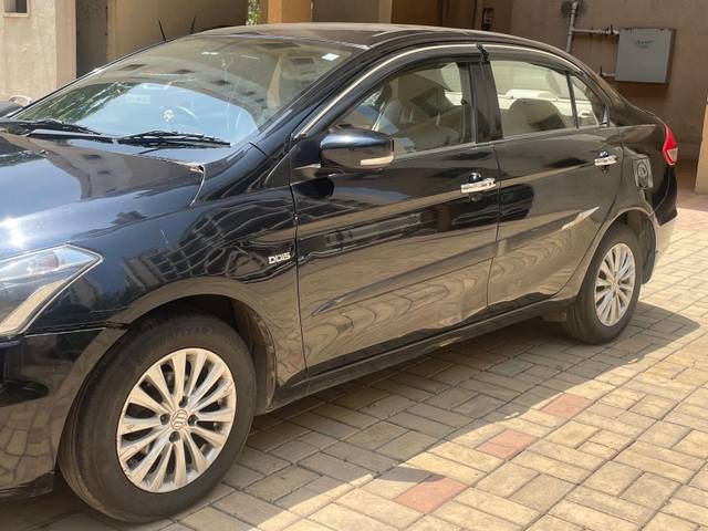 https://images10.gaadi.com/usedgaadi-sellcar/UsedCar/e53cca0da/e0aab280-dc99-4349-8488-a96465ef06b5.jpeg?imwidth=6402