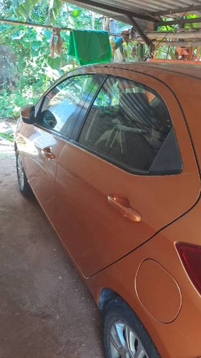 https://images10.gaadi.com/usedgaadi-sellcar/UsedCar/e53d7826a/fc19251b-bd9d-41d2-bc65-23f52f50d47d.jpeg?imwidth=6402