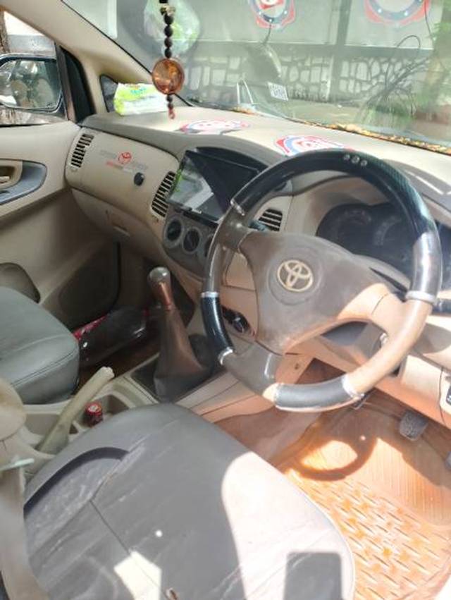 https://images10.gaadi.com/usedgaadi-sellcar/UsedCar/e53ddd77a/17c45b78-eef1-434d-9fe3-6850f018cfc1.jpg?imwidth=6402