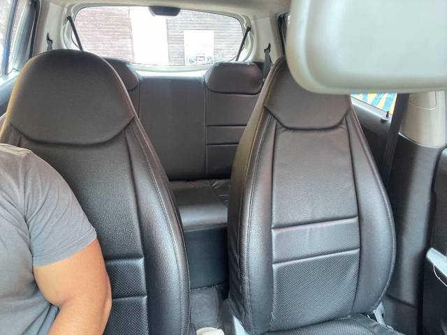 https://images10.gaadi.com/usedgaadi-sellcar/UsedCar/e53ea0caa/f7bafaec-4b0f-4b65-86d6-3b0fd9537597.jpeg?imwidth=6402