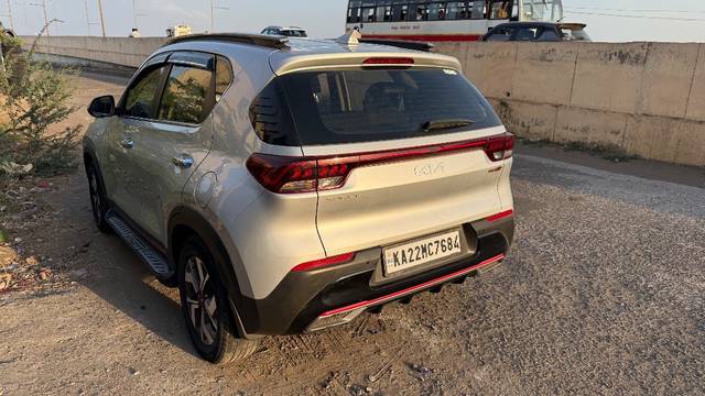 https://images10.gaadi.com/usedgaadi-sellcar/UsedCar/e53eb5b0a/049902b4-eb5d-42ab-ae78-d82fcc8b8f28.jpeg?imwidth=6402