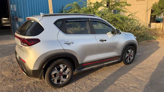 https://images10.gaadi.com/usedgaadi-sellcar/UsedCar/e53eb5b0a/9f7c178c-92dc-4c5b-9be4-04323c29df26.jpeg?imwidth=6401