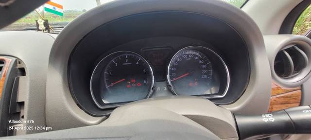 https://images10.gaadi.com/usedgaadi-sellcar/UsedCar/e53f6749a/ddc7f001-e5d5-48b6-9556-e3f40e17d9fc.jpg?imwidth=6402