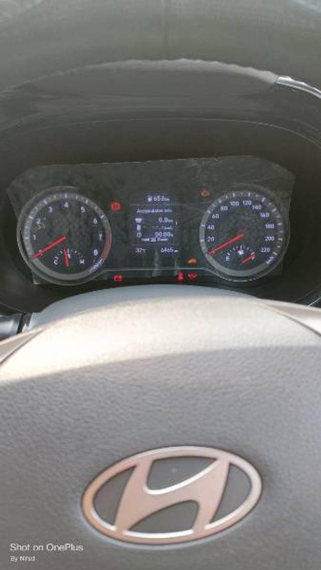 https://images10.gaadi.com/usedgaadi-sellcar/UsedCar/e53fad0ba/0be22e96-0c00-4d6d-a352-1f291f8113b2.jpg?imwidth=6402
