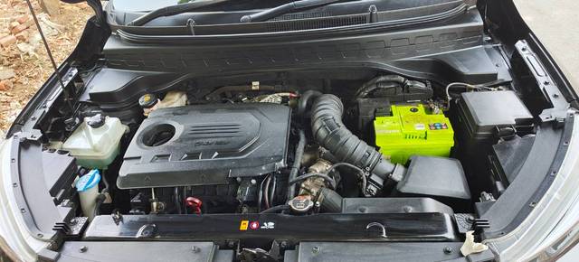 https://images10.gaadi.com/usedgaadi-sellcar/UsedCar/e54013eaa/cd492e39-7032-4bac-8cf2-7fadff7077d5.jpg?imwidth=6402
