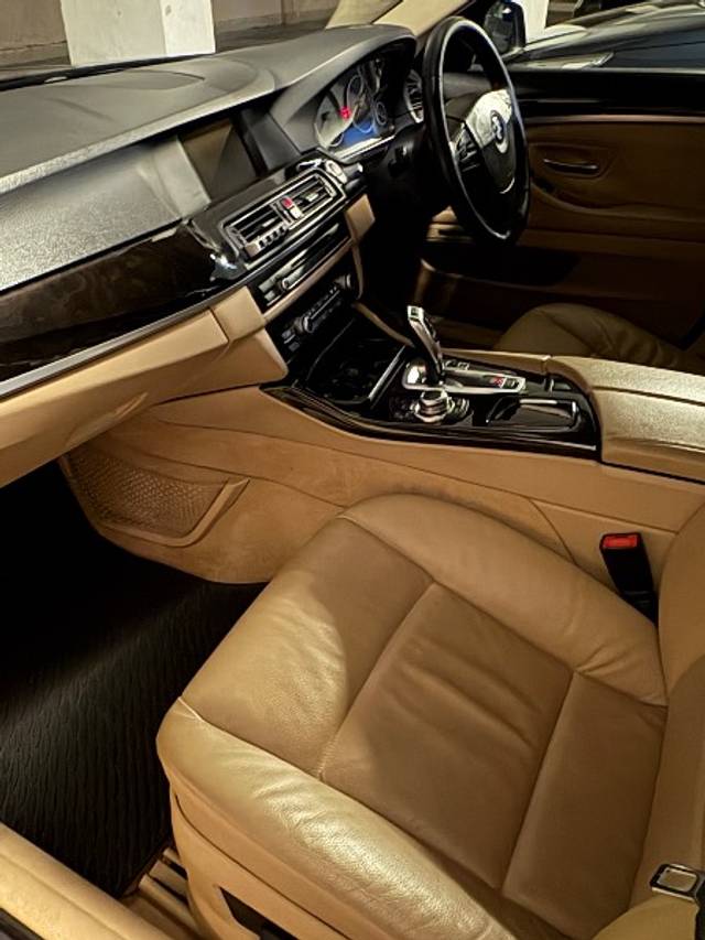 https://images10.gaadi.com/usedgaadi-sellcar/UsedCar/e5404879a/69c948f6-2c81-418f-967b-bb55d7315158.jpeg?imwidth=6402