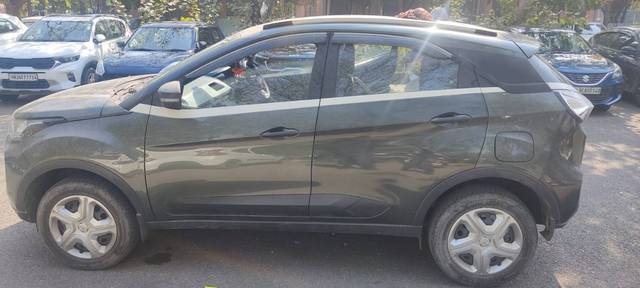 https://images10.gaadi.com/usedgaadi-sellcar/UsedCar/e540b8f2a/a0aa518f-4b6a-48da-aada-a6ec14db8961.jpg?imwidth=6401