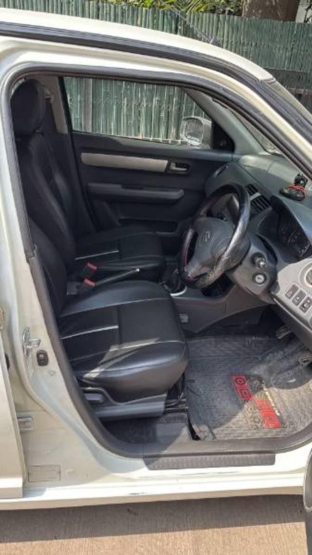 https://images10.gaadi.com/usedgaadi-sellcar/UsedCar/e54125b3a/ea6bd094-ac79-4ede-8136-09bfcbd3d329.jpg?imwidth=6402