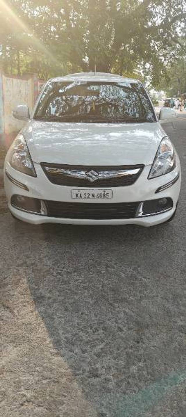 https://images10.gaadi.com/usedgaadi-sellcar/UsedCar/e541c14da/6f3e191a-7988-4529-8e7d-6c2ca47ced42.jpg?imwidth=6400