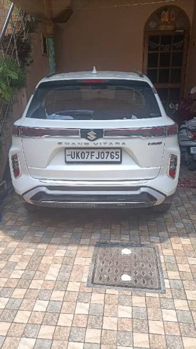 https://images10.gaadi.com/usedgaadi-sellcar/UsedCar/e5423a9ca/07a13acd-aae4-4e27-9e50-02725b3bd99a.jpg?imwidth=6401