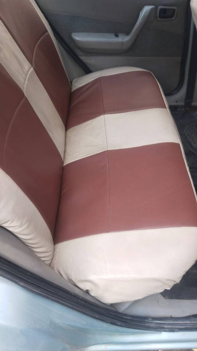 https://images10.gaadi.com/usedgaadi-sellcar/UsedCar/e5427e2ba/d2eb38ea-83be-416f-932a-6c887bdd2e38.jpg?imwidth=6401