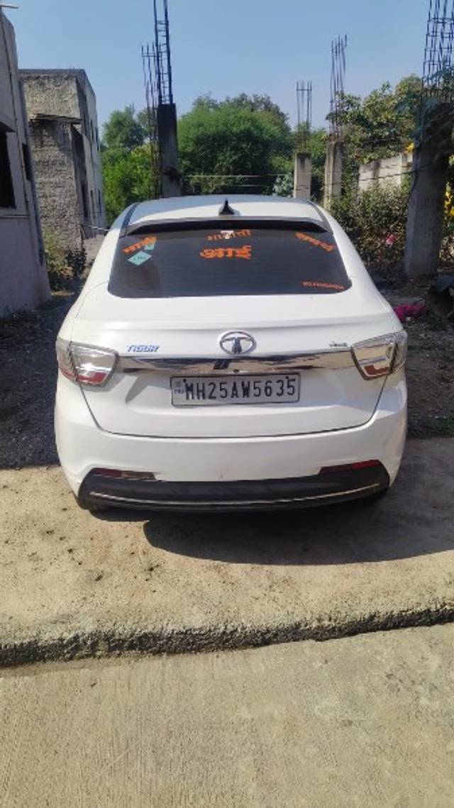 https://images10.gaadi.com/usedgaadi-sellcar/UsedCar/e5429a1da/0e7731f0-d96a-4187-8723-0819f09e26e1.jpeg?imwidth=6401