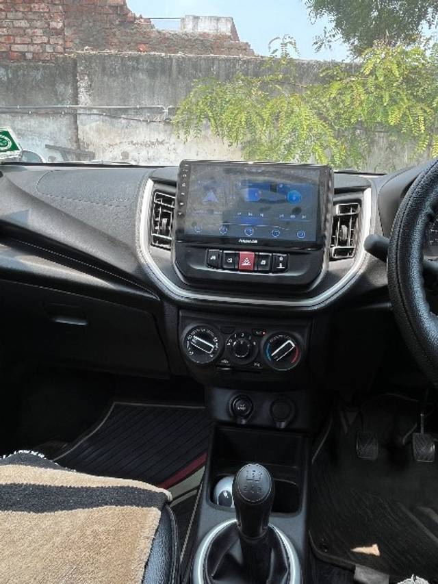 https://images10.gaadi.com/usedgaadi-sellcar/UsedCar/e5430267a/2da11ae3-48c2-418a-acd2-2d0a6539b37f.jpeg?imwidth=6401