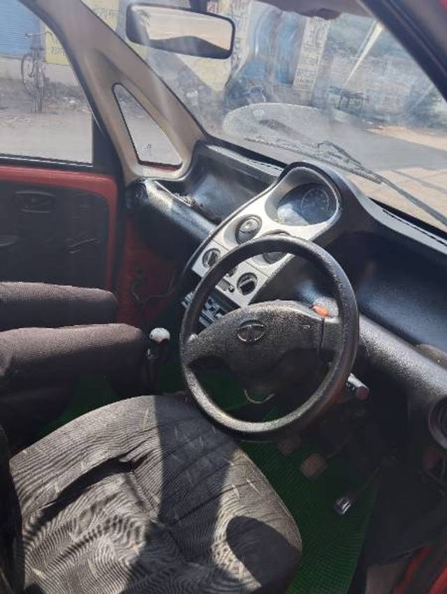 https://images10.gaadi.com/usedgaadi-sellcar/UsedCar/e5430afda/f78f4b92-f128-4cdd-abae-1f70c2a6cea0.jpg?imwidth=6402