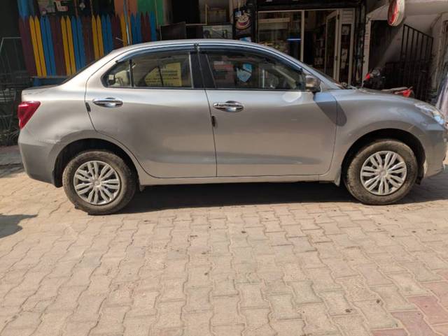 https://images10.gaadi.com/usedgaadi-sellcar/UsedCar/e543849aa/49f72f5d-4ea4-4d51-9d7b-6731b173cfba.jpg?imwidth=6401