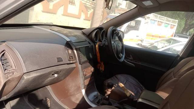https://images10.gaadi.com/usedgaadi-sellcar/UsedCar/e54385aaa/52801099-d683-40e1-91bf-f0976d3b1db7.jpg?imwidth=6402
