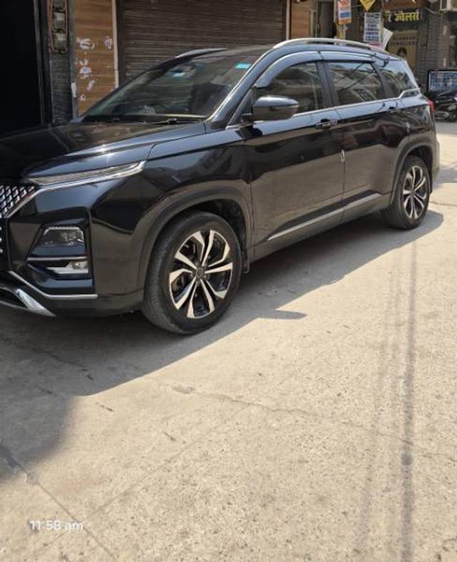 https://images10.gaadi.com/usedgaadi-sellcar/UsedCar/e543a3dfa/1afe42d0-0828-4098-b44a-8ad63133e64e.jpg?imwidth=6401