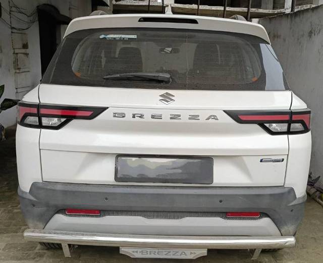 https://images10.gaadi.com/usedgaadi-sellcar/UsedCar/e543cc95a/2d064ee2-c4ba-4364-ab29-d699f7b25efe.jpg?imwidth=6402