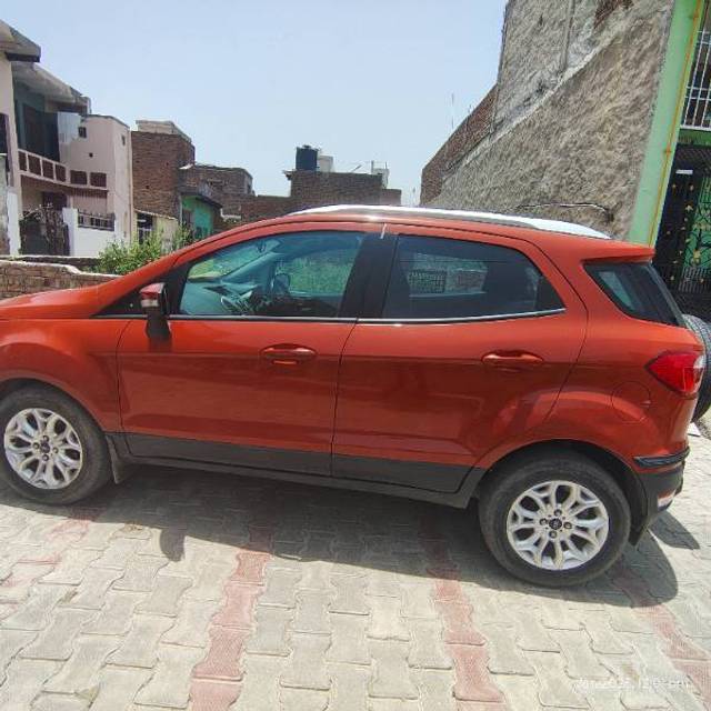 https://images10.gaadi.com/usedgaadi-sellcar/UsedCar/e5441338a/62df0254-ddd1-48c4-a99e-e1e911f1826e.jpg?imwidth=6400