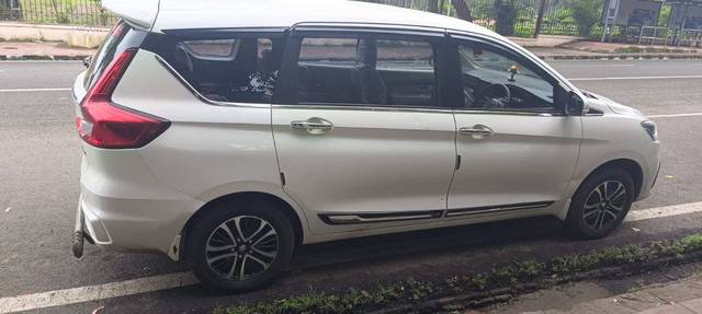 https://images10.gaadi.com/usedgaadi-sellcar/UsedCar/e544bd47a/2109825d-af49-4353-ab7c-16ca1ad3647d.jpg?imwidth=6401