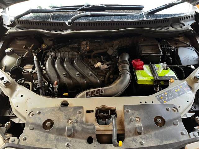 https://images10.gaadi.com/usedgaadi-sellcar/UsedCar/e5463957a/a1ebdcec-61bd-4a99-9be6-6c8ec91336bb.jpg?imwidth=6402
