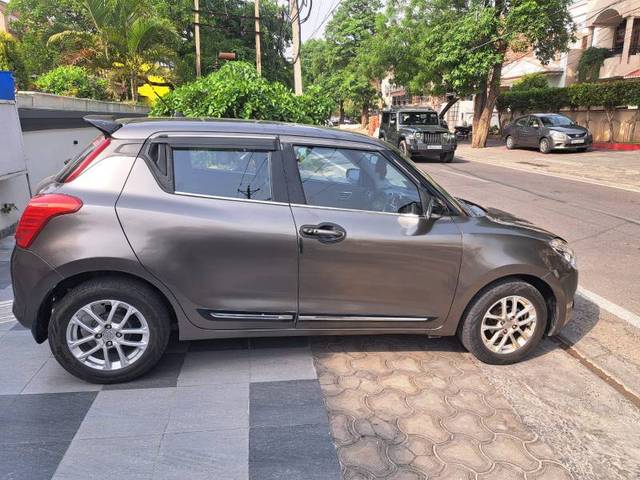 https://images10.gaadi.com/usedgaadi-sellcar/UsedCar/e546932ca/7858ab69-7adc-412c-bb27-95c8d1b2f4d2.jpg?imwidth=6400