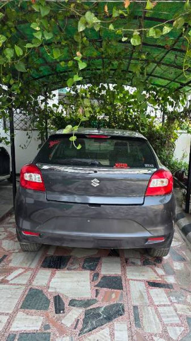https://images10.gaadi.com/usedgaadi-sellcar/UsedCar/e5476a5fa/d25fdf76-6a7d-4571-9d8c-1022df0ac176.jpg?imwidth=6400