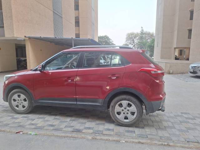 https://images10.gaadi.com/usedgaadi-sellcar/UsedCar/e54789a5a/72371941-a666-4b5e-8865-f358f02da4af.jpg?imwidth=6400