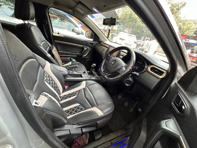 https://images10.gaadi.com/usedgaadi-sellcar/UsedCar/e5486c57a/d2548c3e-0cfc-4300-8a79-f1f641c5d0e0.jpeg?imwidth=6402