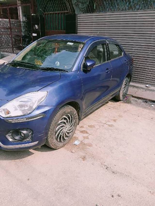 https://images10.gaadi.com/usedgaadi-sellcar/UsedCar/e54876e2a/adeb2849-3766-49d6-a9d6-9189830e88f4.jpg?imwidth=6402