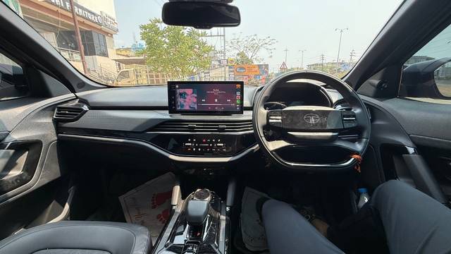 https://images10.gaadi.com/usedgaadi-sellcar/UsedCar/e548a66da/cc3635a1-b500-4771-b294-2b4be2913ddb.jpeg?imwidth=6402