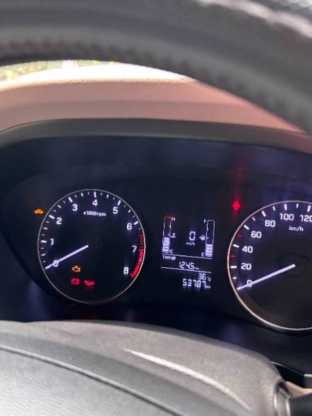 https://images10.gaadi.com/usedgaadi-sellcar/UsedCar/e548eb62a/d6d4affa-8905-4b04-8e2b-58f408406205.JPG?imwidth=6401