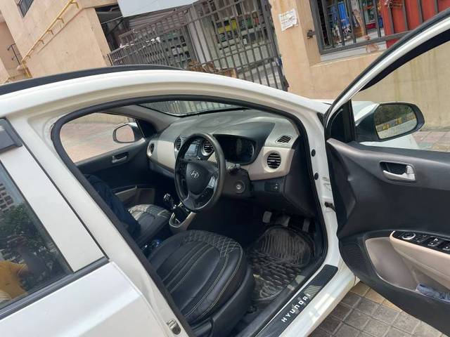 https://images10.gaadi.com/usedgaadi-sellcar/UsedCar/e548fc9aa/e4e94a31-2fca-432c-9fe0-b036922d0a89.jpeg?imwidth=6402