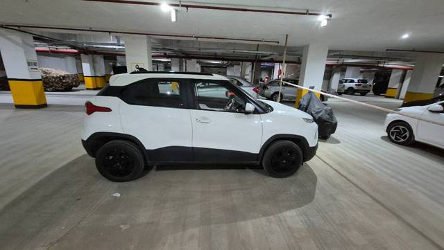 https://images10.gaadi.com/usedgaadi-sellcar/UsedCar/e5491668a/dd475614-3959-4c6e-a492-0ffe3e99fccd.jpg?imwidth=6400