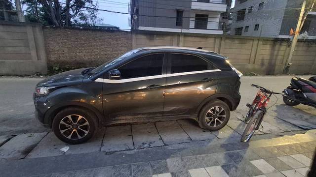 https://images10.gaadi.com/usedgaadi-sellcar/UsedCar/e54b0004a/42d87dfa-c166-4a96-864c-aa5f548294e8.jpg?imwidth=6400