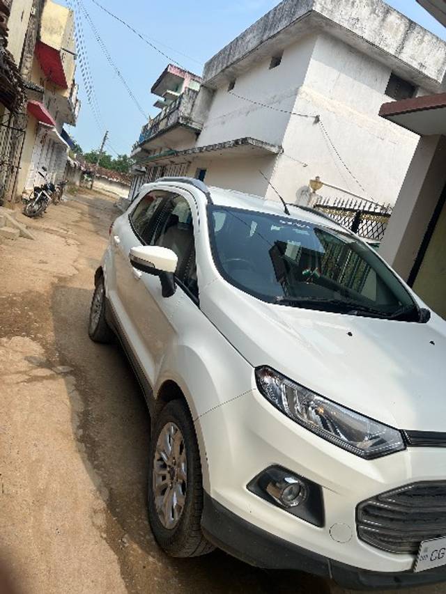 https://images10.gaadi.com/usedgaadi-sellcar/UsedCar/e54b0b4ea/ac5ea821-dc27-437f-9c9c-7445131b4a81.jpeg?imwidth=6401