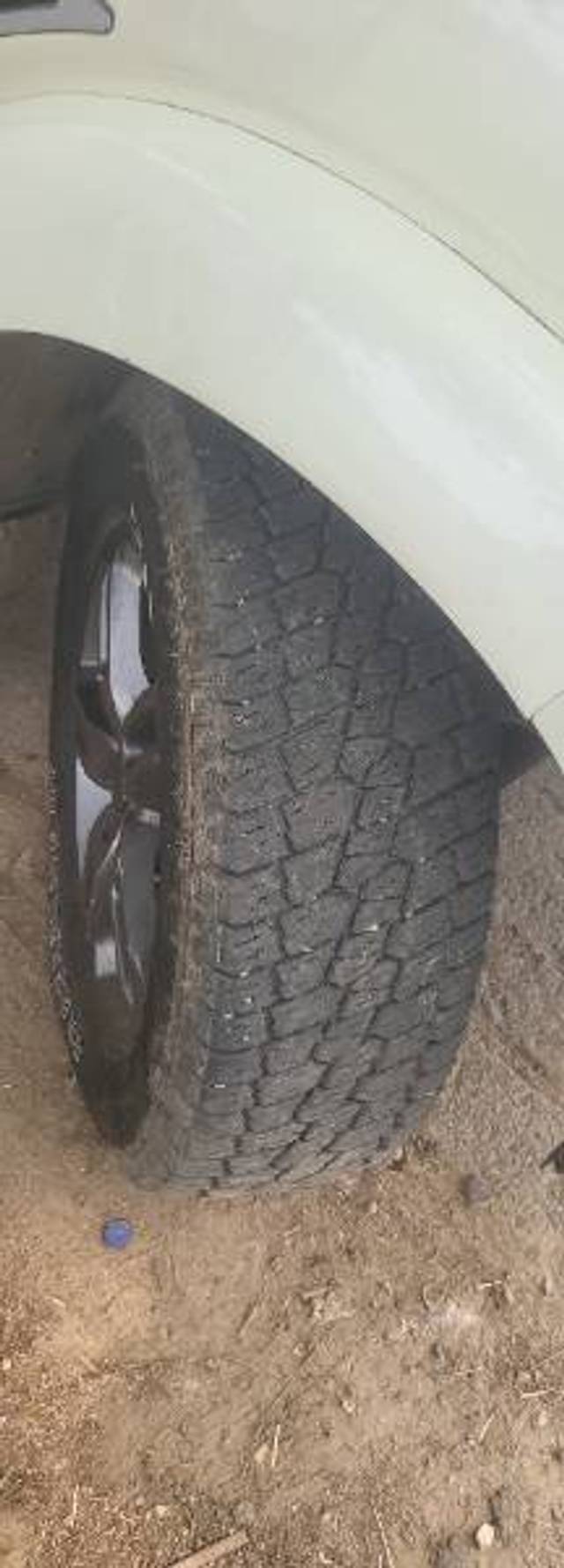 https://images10.gaadi.com/usedgaadi-sellcar/UsedCar/e54b61b6a/da8d6718-9fe7-45f5-9fd1-a78863b56901.jpg?imwidth=6402