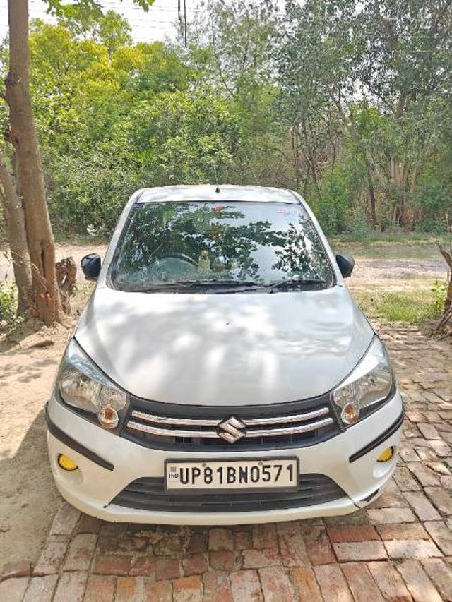 https://images10.gaadi.com/usedgaadi-sellcar/UsedCar/e54c8399a/e118f169-81dc-45aa-a832-58fd341296d8.jpg?imwidth=6400
