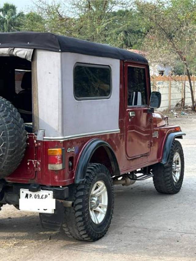 https://images10.gaadi.com/usedgaadi-sellcar/UsedCar/e54cc067a/5b9ca78b-2815-4013-81ff-58833fff155b.jpg?imwidth=6402
