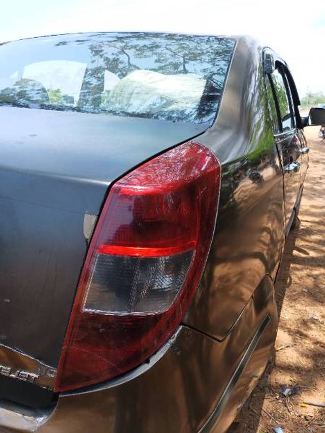https://images10.gaadi.com/usedgaadi-sellcar/UsedCar/e54cd2f0a/097ec4ed-f239-4aae-a257-9c9e606e156d.jpg?imwidth=6402