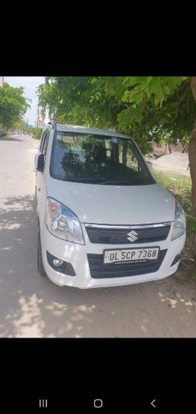 https://images10.gaadi.com/usedgaadi-sellcar/UsedCar/e54d88d2a/6ddacbdc-054a-4347-bf23-f6131c1d9e75.jpg?imwidth=6400