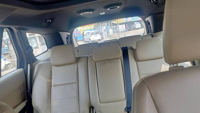 https://images10.gaadi.com/usedgaadi-sellcar/UsedCar/e54da819a/e99b865d-4fa0-4aa3-92af-b5e1fe2ce576.jpeg?imwidth=6402