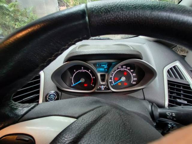https://images10.gaadi.com/usedgaadi-sellcar/UsedCar/e54e0c8da/bfdd0cee-826a-462d-a92d-a6568028ec2b.jpeg?imwidth=6401